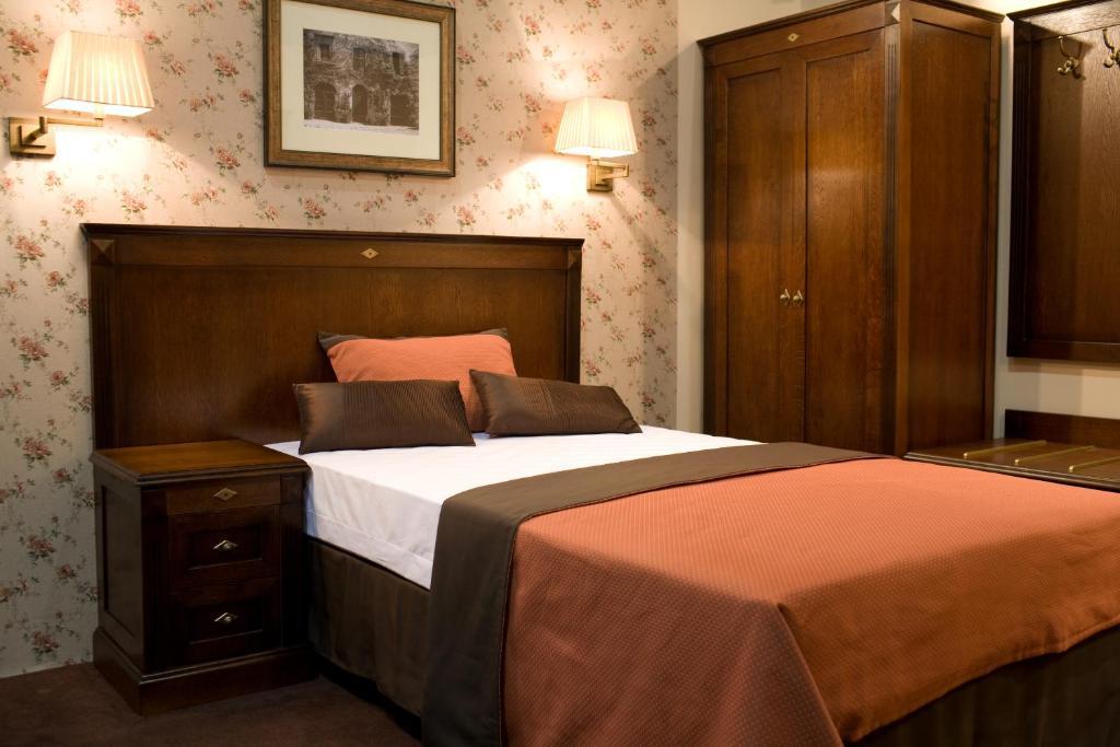Hotel Kasyno Ярочин Стая снимка
